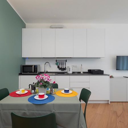 Crovato'S Palace Apartments - Design E Comfort Nel Cuore Di Milano Bagian luar foto