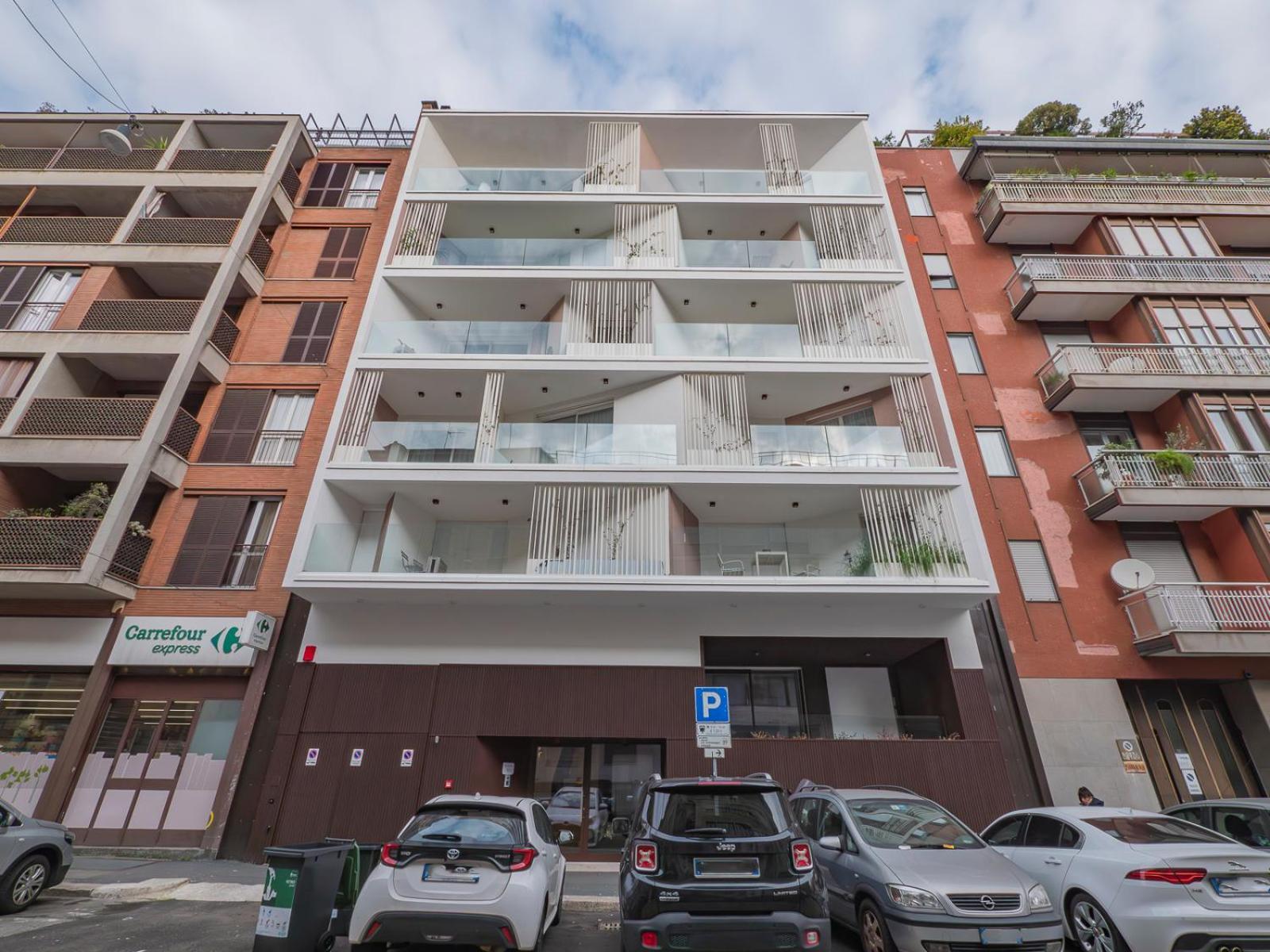 Crovato'S Palace Apartments - Design E Comfort Nel Cuore Di Milano Bagian luar foto